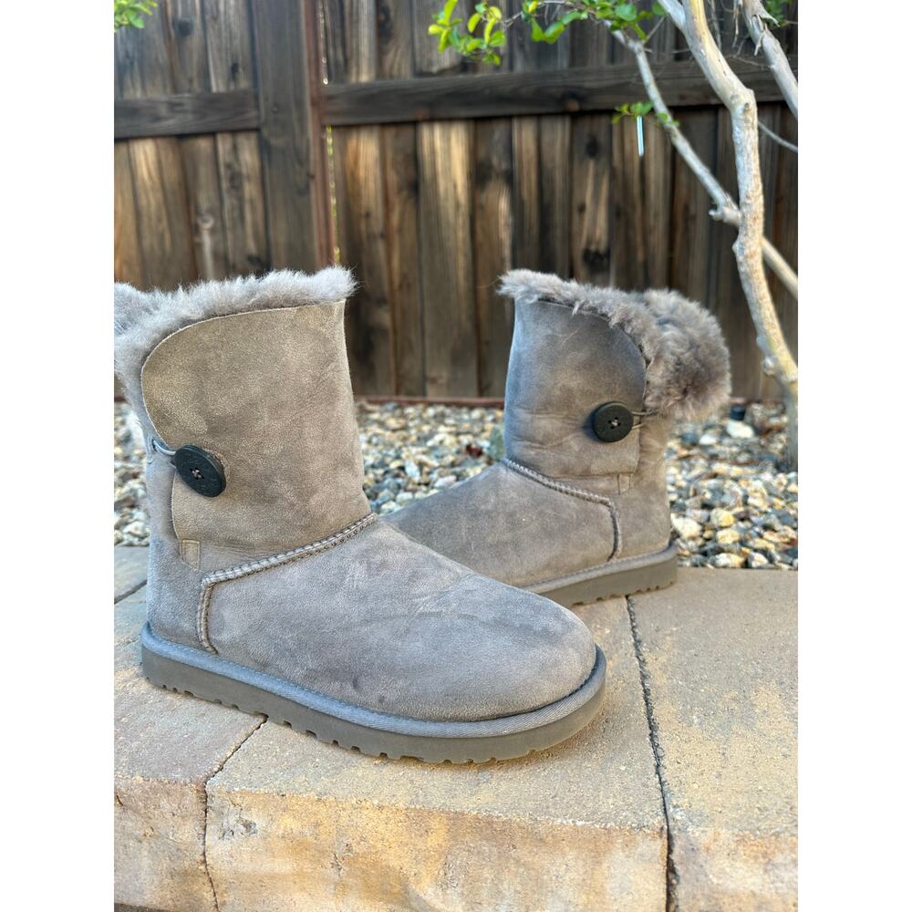 Ugg Bailey Button Gray Boots size 8 - image 1